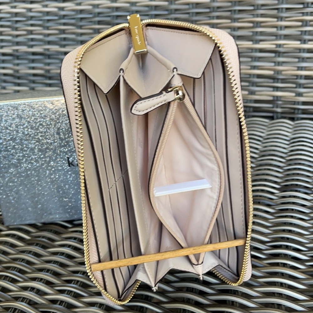 Kate Spade shimmy glitter boxed large continental wallet - Picture 14 of 16